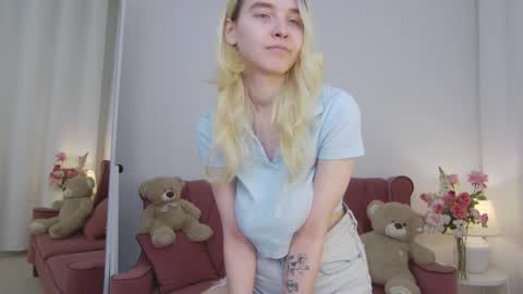 ashly_cherry online show from October 10, 2025, 11:09 am