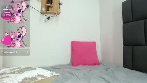 Snapshot of ashly_collin9 chatting on February 7, 2025, 5:40 pm ashly online show from February 7, 2025, 5:40 pm