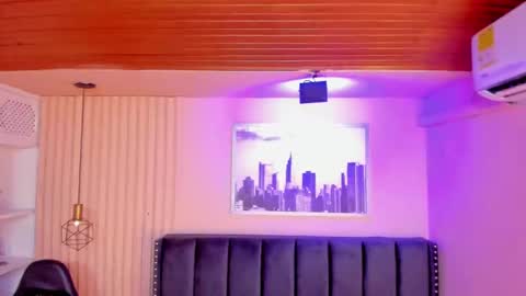 ashlye_miller_ online show from December 20, 2024, 10:38 am