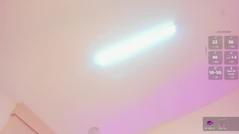 ashlye_white online show from April 16, 2026, 2:34 am