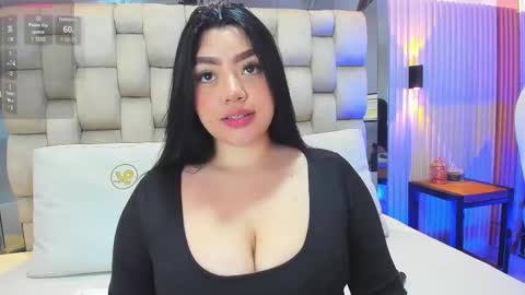 Snapshot of ashlyn_parker chatting on February 10, 2025, 3:57 am ashlyn online show from February 10, 2025, 3:57 am