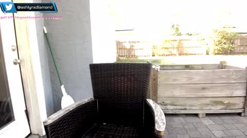 Ashlyndiamond online show from April 16, 2026, 8:53 pm