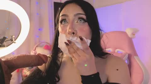 Ash  online show from April 7, 2026, 10:20 pm