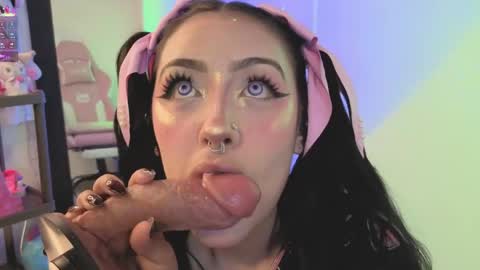 Ash  online show from April 11, 2026, 10:58 pm