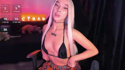 Mila online show from May 8, 2026, 5:24 am