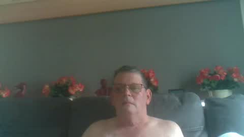 Snapshot of ashwin1964 chatting on April 4, 2026, 12:24 pm Ashwin online show from April 4, 2026, 12:24 pm