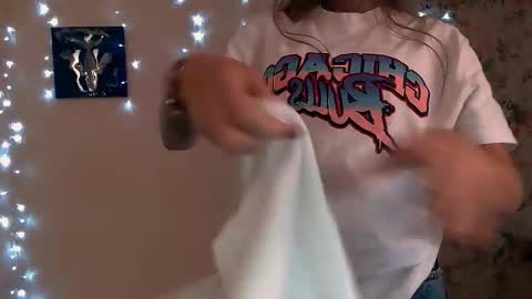 Snapshot of asia_n_ chatting on September 30, 2025, 5:56 am asia_n_ online show from September 30, 2025, 5:56 am