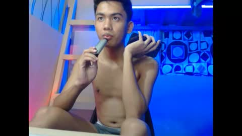 asian_ainsley69 online show from October 19, 2025, 3:56 pm
