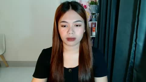 asian_enzyxx online show from April 14, 2026, 4:07 am