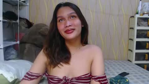 Snapshot of asian_glamm chatting on March 22, 2026, 6:11 pm ANITA online show from March 22, 2026, 6:11 pm