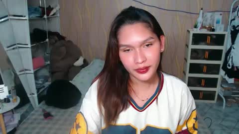 Snapshot of asian_glamm chatting on April 6, 2026, 6:58 am ANITA online show from April 6, 2026, 6:58 am