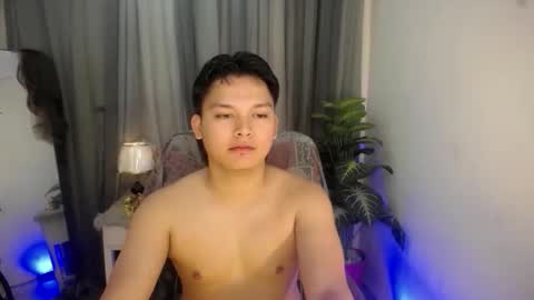 asian_handsomexx online show from October 27, 2025, 8:18 am