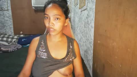 im janeth single mom online show from February 3, 2026, 3:04 am