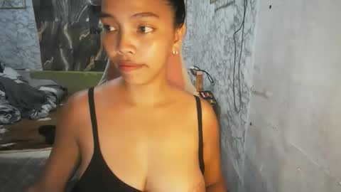 im janeth single mom online show from June 5, 2026, 2:29 am