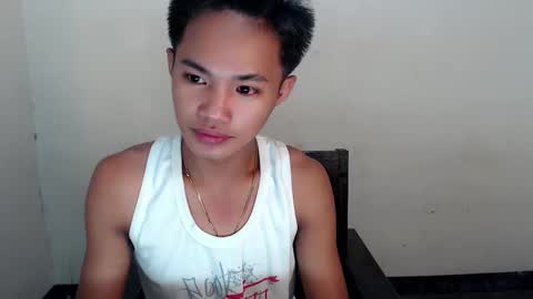 asian_lover05 online show from November 1, 2025, 12:07 pm