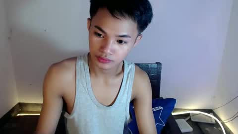 asian_lover05 online show from March 20, 2026, 4:56 pm