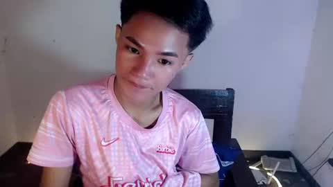 asian_lover05 online show from March 27, 2026, 5:34 pm