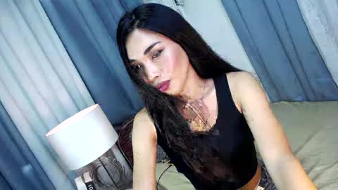 Snapshot of asian_luci chatting on January 26, 2025, 7:21 am LUCI BABE online show from January 26, 2025, 7:21 am