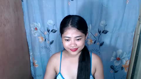 asian_megs online show from October 5, 2025, 12:47 pm