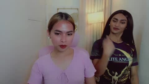 Snapshot of asian_pinay_oldlover chatting on July 6, 2026, 11:18 am Angel online show from July 6, 2026, 11:18 am
