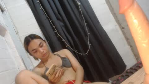 Reyshell online show from January 17, 2025, 9:49 am