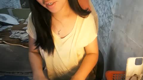 Snapshot of asian_salya chatting on May 25, 2026, 10:16 pm asian_salya online show from May 25, 2026, 10:16 pm