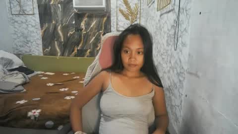 Snapshot of asian_salya chatting on May 27, 2026, 10:45 am asian_salya online show from May 27, 2026, 10:45 am