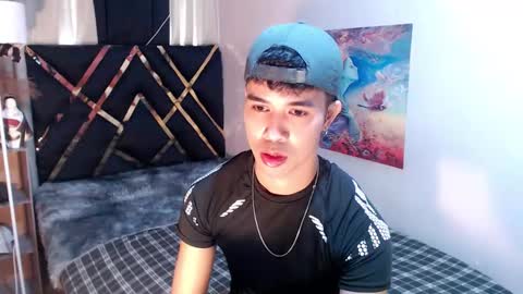 asiancum_peter online show from January 16, 2026, 2:04 am