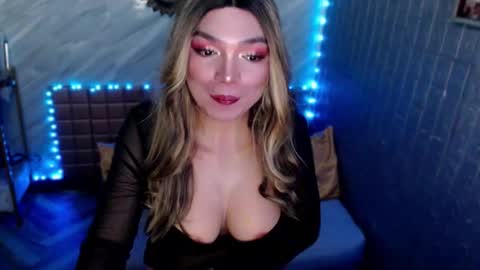 Snapshot of asiandollxxx4u chatting on March 16, 2026, 5:44 am BELLA NOTCH online show from March 16, 2026, 5:44 am