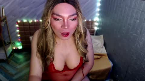 Snapshot of asiandollxxx4u chatting on April 2, 2026, 4:32 am BELLA NOTCH online show from April 2, 2026, 4:32 am