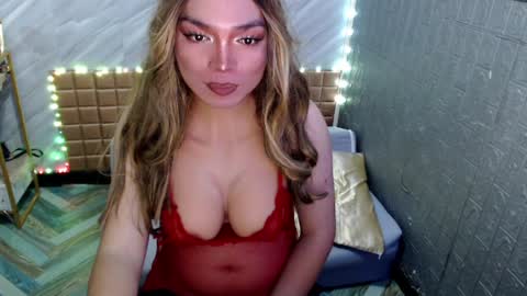 Snapshot of asiandollxxx4u chatting on April 3, 2026, 6:00 am BELLA NOTCH online show from April 3, 2026, 6:00 am