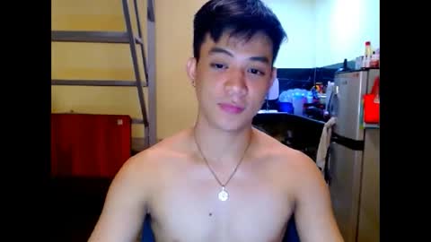 asiandreamboyx online show from April 22, 2026, 2:14 am