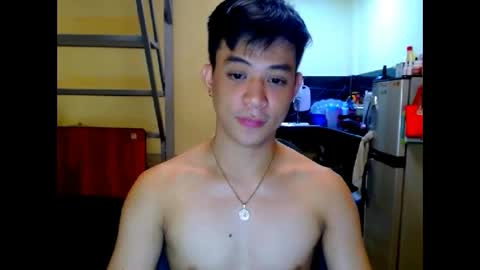Snapshot of asiandreamboyx chatting on May 25, 2026, 4:07 am asiandreamboyx online show from May 25, 2026, 4:07 am