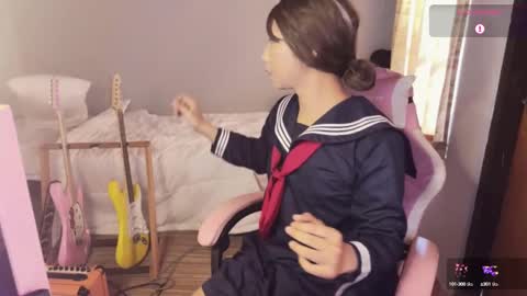 Snapshot of asianfemboycd chatting on March 5, 2025, 8:21 am Emi online show from March 5, 2025, 8:21 am