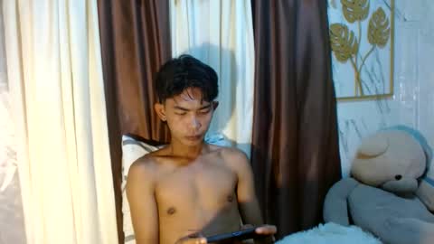 Snapshot of asianhotbigcock chatting on October 15, 2025, 2:44 am Nico online show from October 15, 2025, 2:44 am