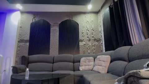 asianhugecockcindy online show from February 17, 2026, 5:26 am