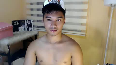 asianhunk_jamesx online show from January 10, 2026, 10:03 pm