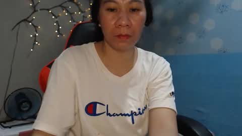 Snapshot of asianindulgent chatting on November 2, 2025, 1:02 pm AMARA online show from November 2, 2025, 1:02 pm