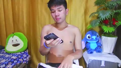 asianjay_hunks online show from February 11, 2026, 1:10 am