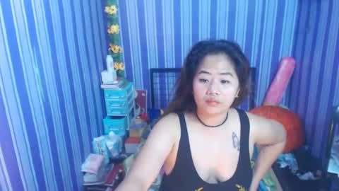 asiankitty23xx online show from May 30, 2026, 2:08 am
