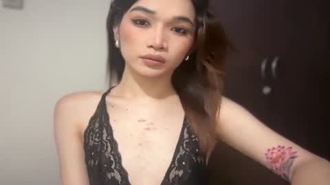 Snapshot of asianmolly0802 chatting on August 4, 2026, 8:06 am asianmolly0802 online show from August 4, 2026, 8:06 am