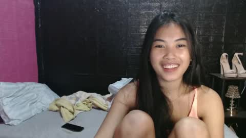 Snapshot of asianmorena_69 chatting on March 12, 2025, 4:35 pm JEMAMORENA online show from March 12, 2025, 4:35 pm