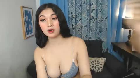 Nina online show from December 28, 2024, 1:18 am