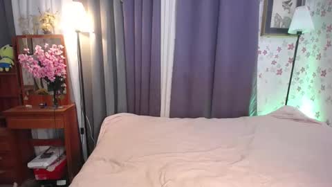 Snapshot of asiansmokeyxx chatting on December 14, 2024, 10:34 am prince online show from December 14, 2024, 10:34 am