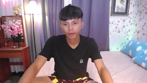 Snapshot of asiansmokeyxx chatting on January 7, 2025, 3:02 pm prince online show from January 7, 2025, 3:02 pm