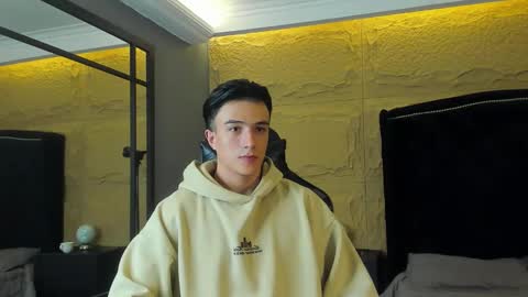 Snapshot of aslanfox_ chatting on January 14, 2026, 1:00 am Aslan online show from January 14, 2026, 1:00 am