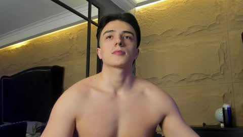 Aslan  online show from March 18, 2026, 1:53 am