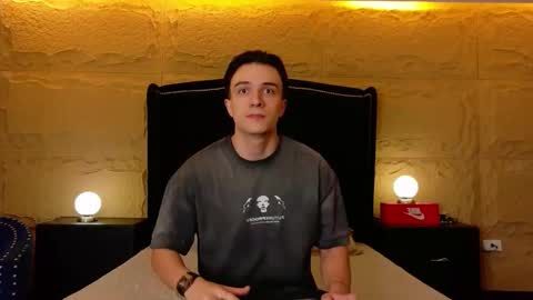 Snapshot of aslanfox_ chatting on April 19, 2026, 4:01 am Aslan online show from April 19, 2026, 4:01 am