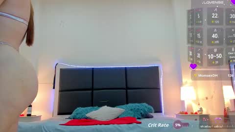  Aslhyn  online show from February 2, 2026, 9:35 pm