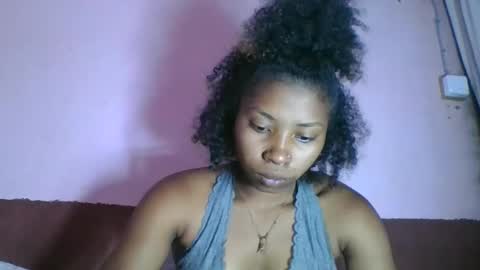 asmiraa online show from December 1, 2025, 11:26 am